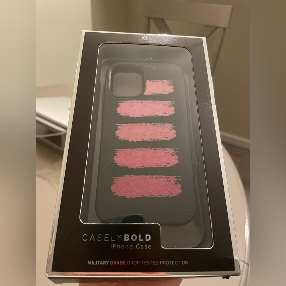 iPhone case - Picture 3 of 3